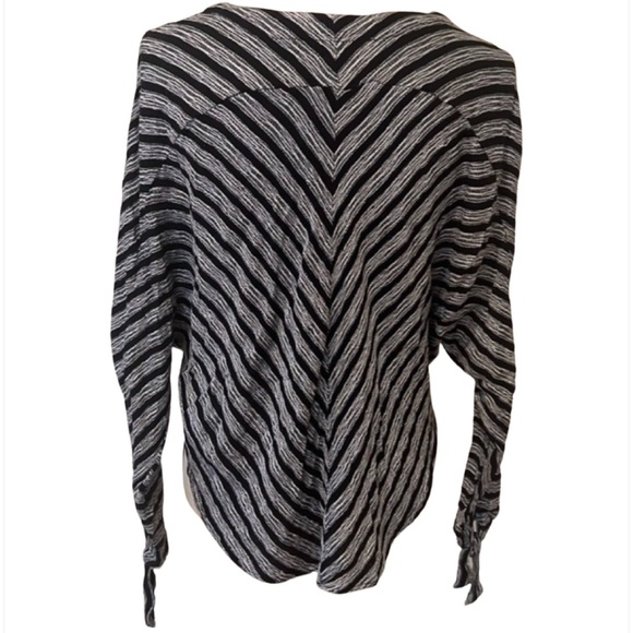 Free People Top - Picture 6 of 7